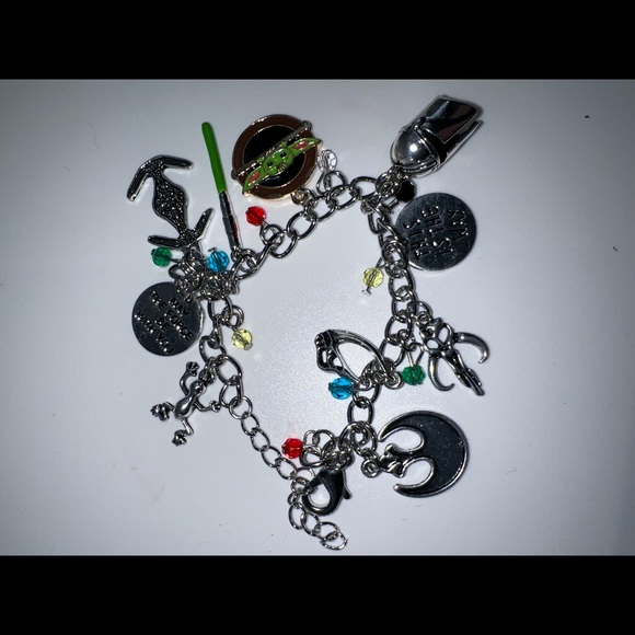 $6 charm bracelet. new. $6 if bundled - Picture 5 of 16